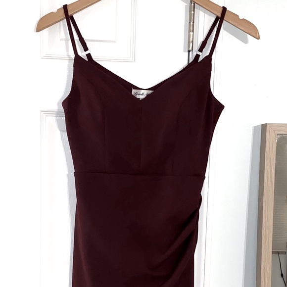 Spaghetti Strap V-Neck Asymmetric Bodycon Dress - Picture 5 of 12